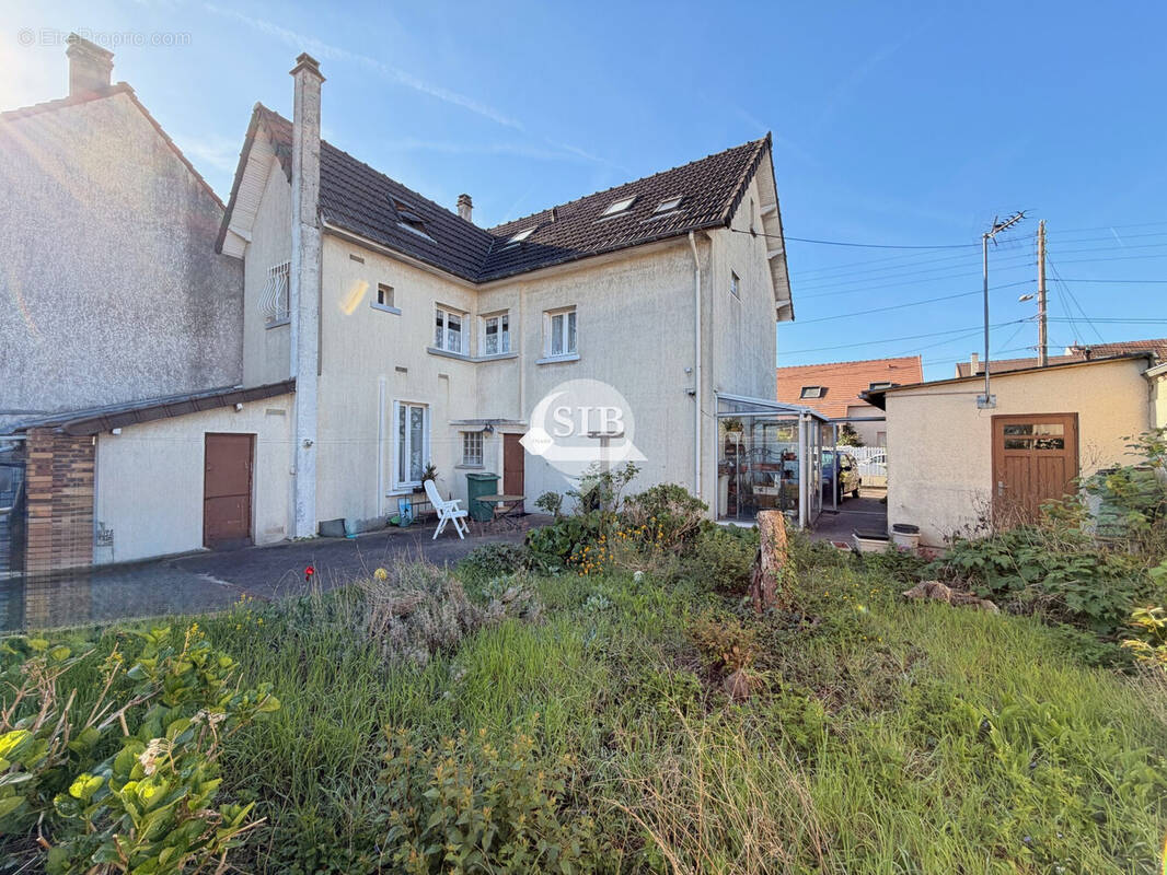 Maison à ATHIS-MONS