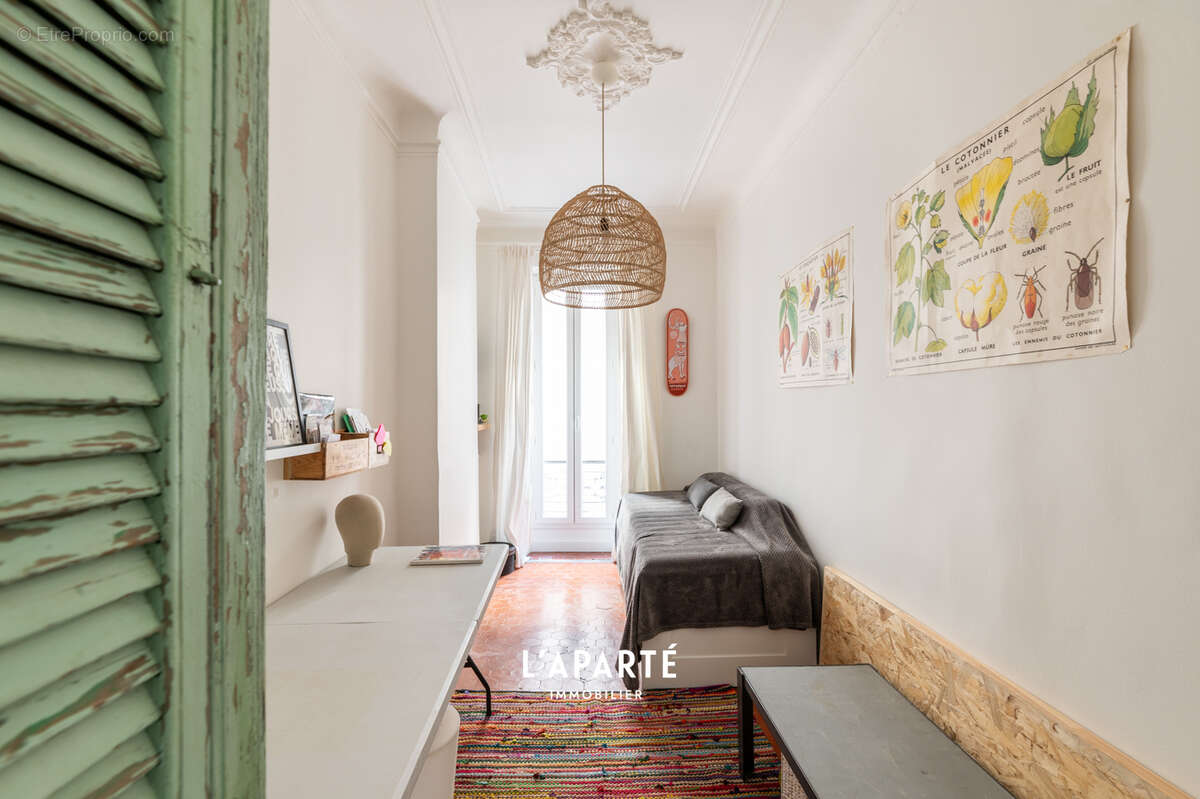 Appartement à MARSEILLE-6E