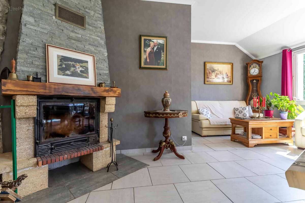 Country property - photo 12