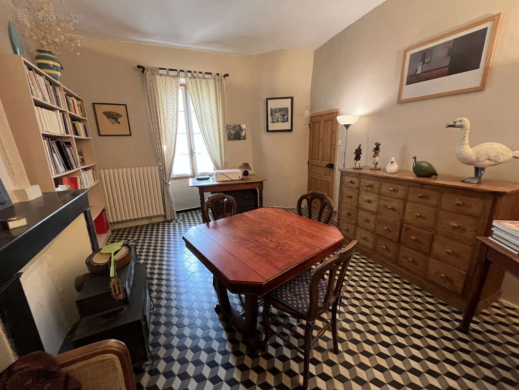 Maison à FLAUX
