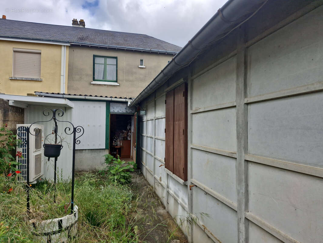 Maison à CHATELLERAULT