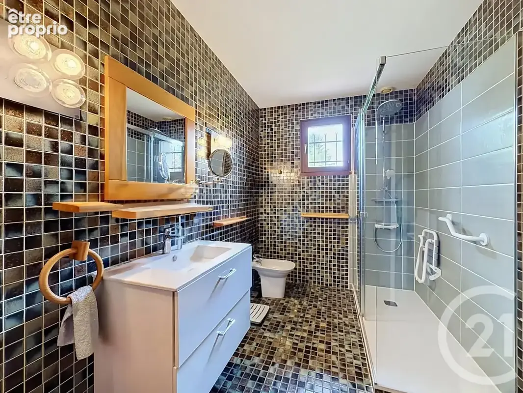Maison 6 pièces 162 m² à vendre à Jouy-Le-Potier (45370) - photo 8