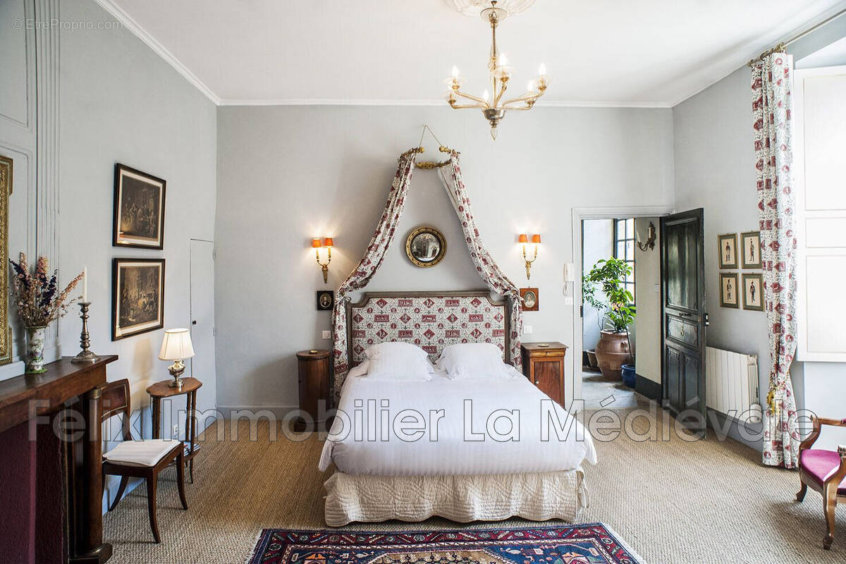 Appartement à SARLAT-LA-CANEDA
