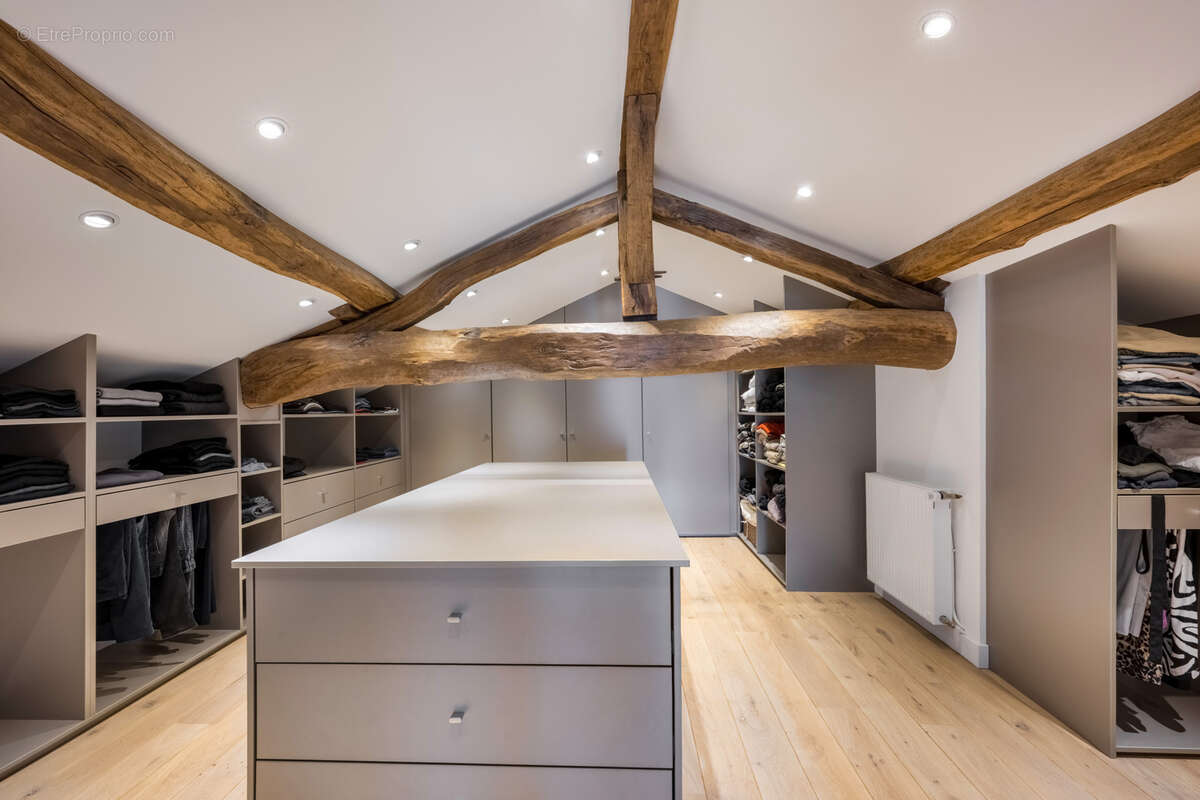 Maison à REGNIE-DURETTE