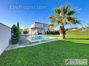 Maison à ETOILE-SUR-RHONE