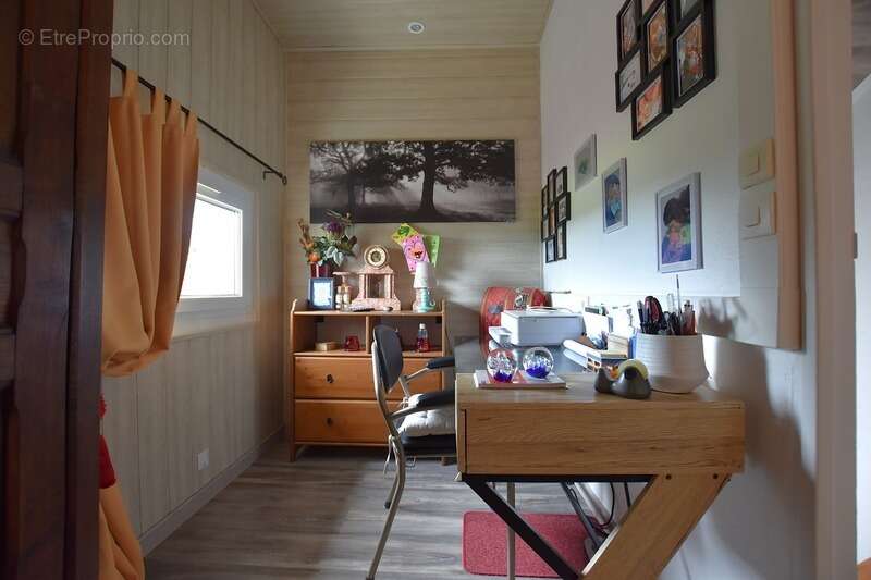 85 m² - maison de caractère - St Genest Malifaux - parc exceptionnel - photo 12