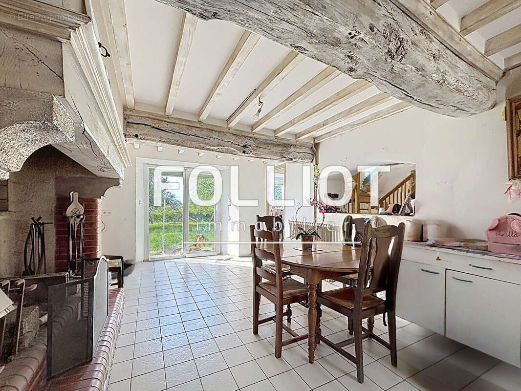 Maison à LE LOREY