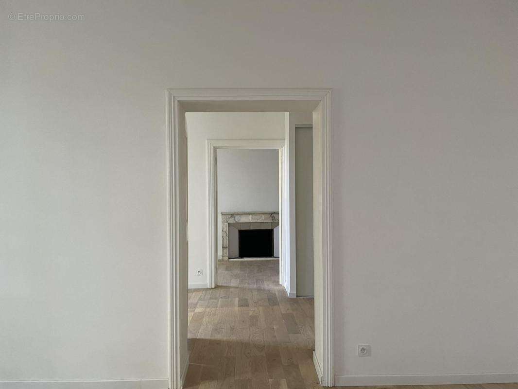 Appartement à UZES
