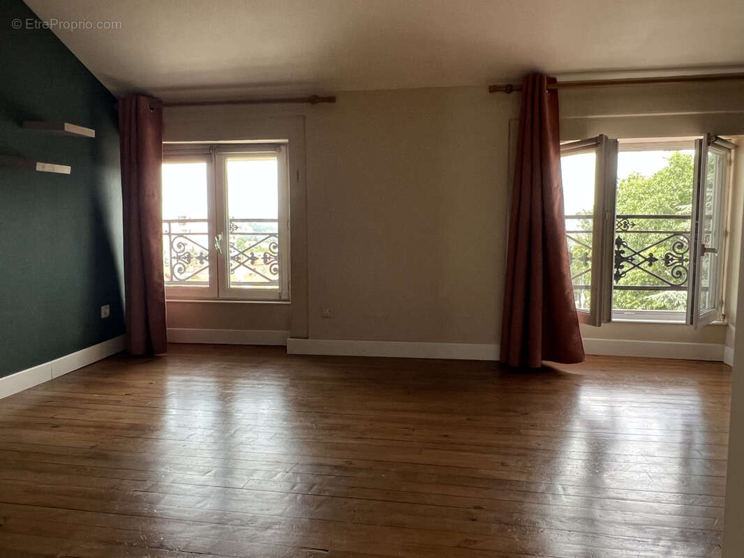 Coup de cœur assuré   Appartement plein de charme avec terrasse tropézienne - photo 4