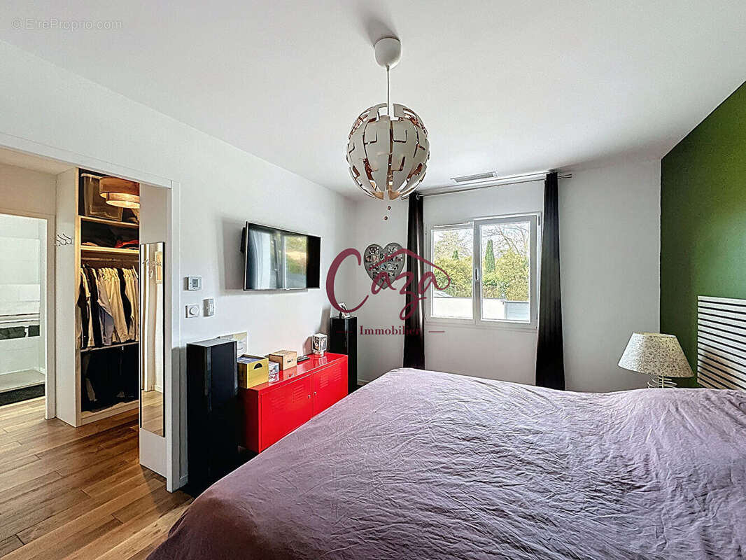 Maison à CAMBLANES-ET-MEYNAC