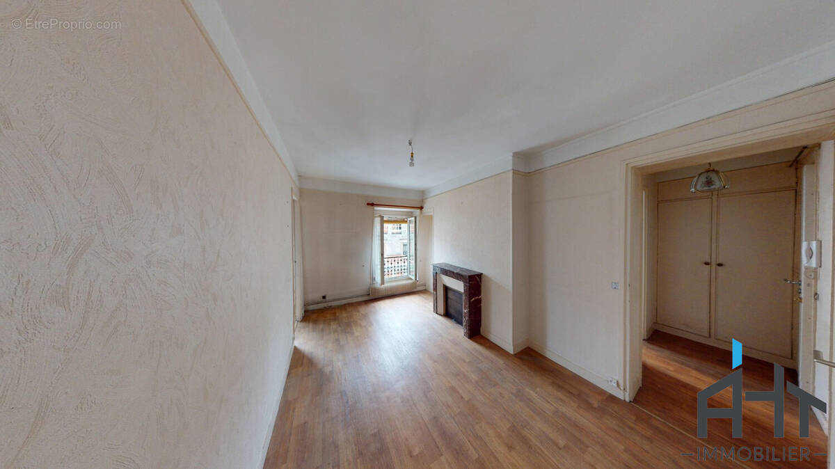 Appartement à PARIS-12E