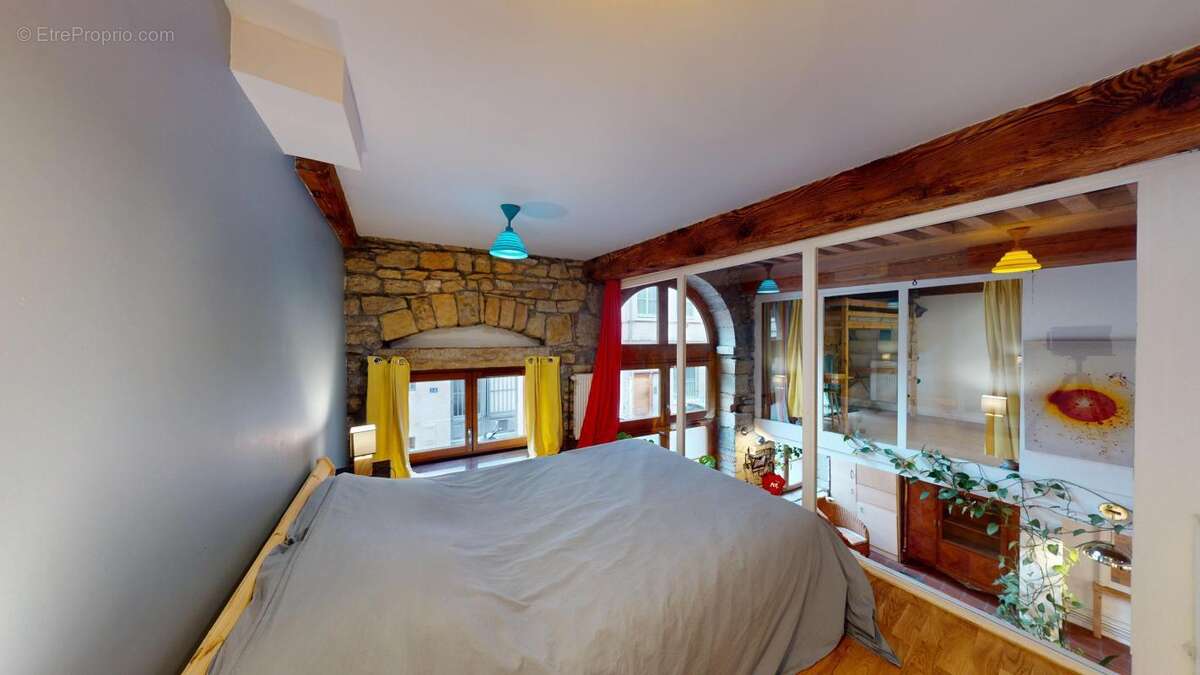 Appartement à LYON-4E