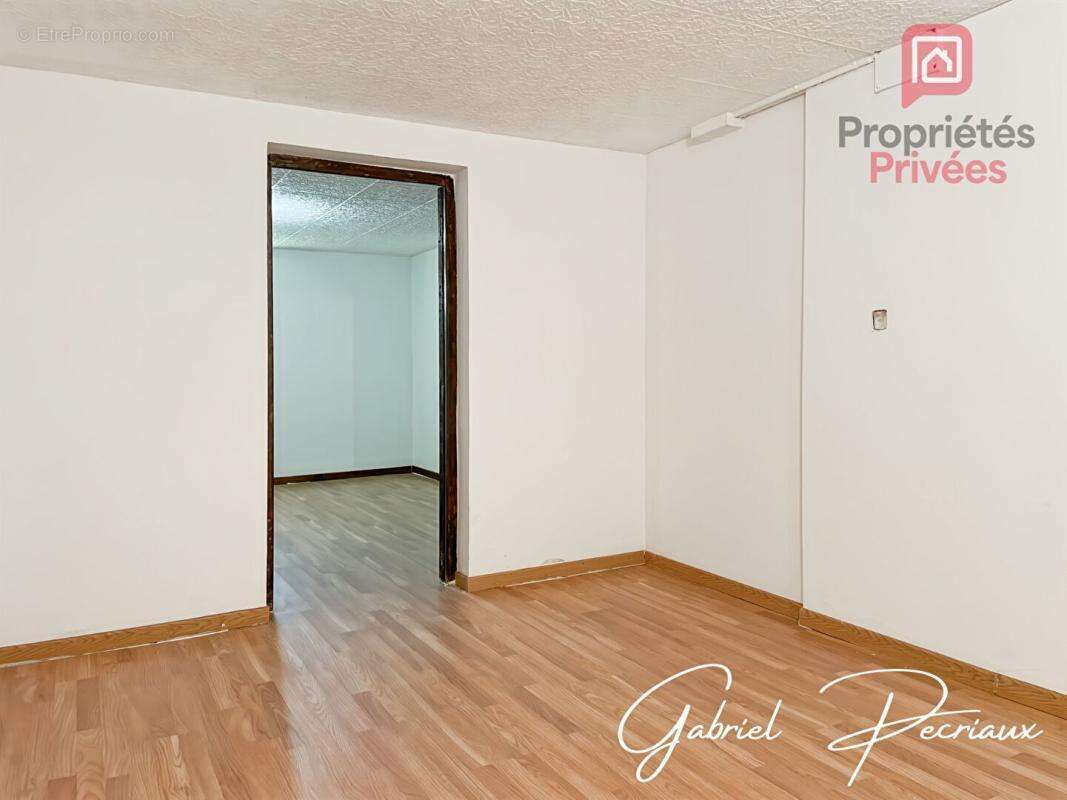 Maison de 7 pièce(s) 156 m2 - photo 17