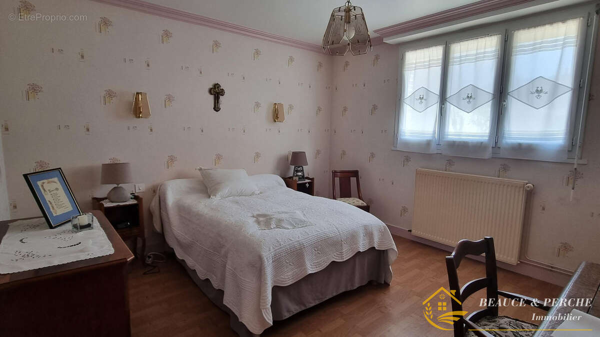 Maison 127 m² à Brou  - photo 5