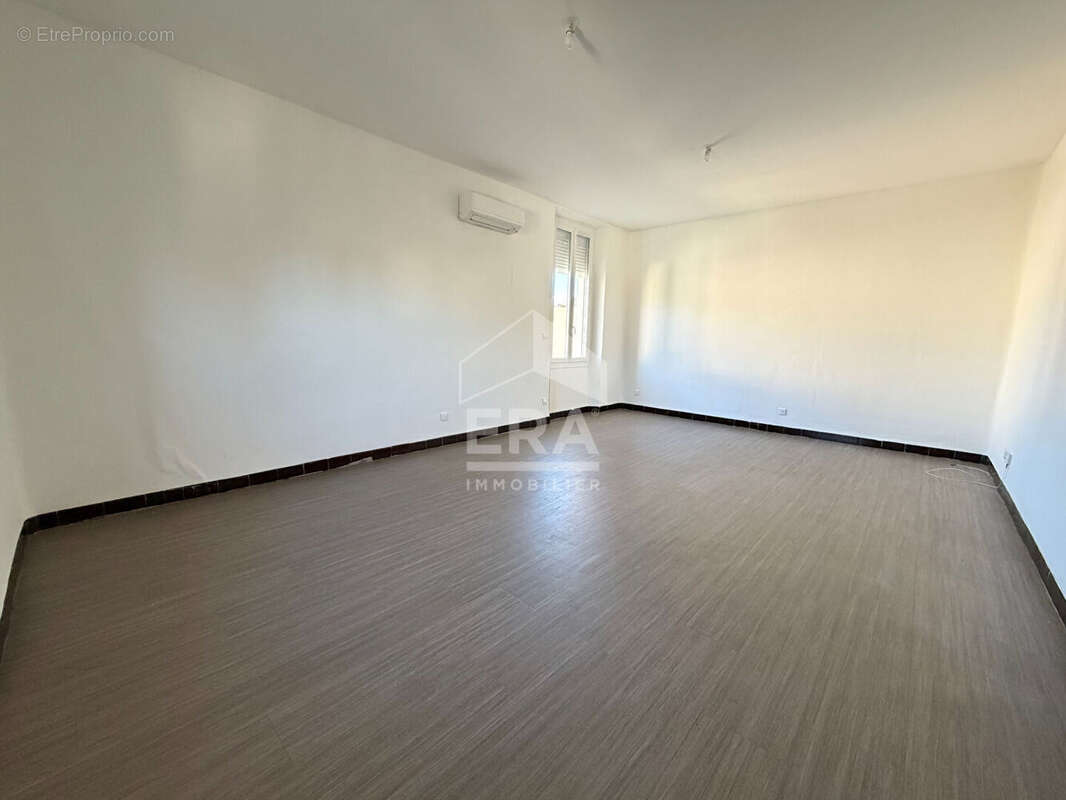 Maison 200m² à port-de-bouc - photo 2