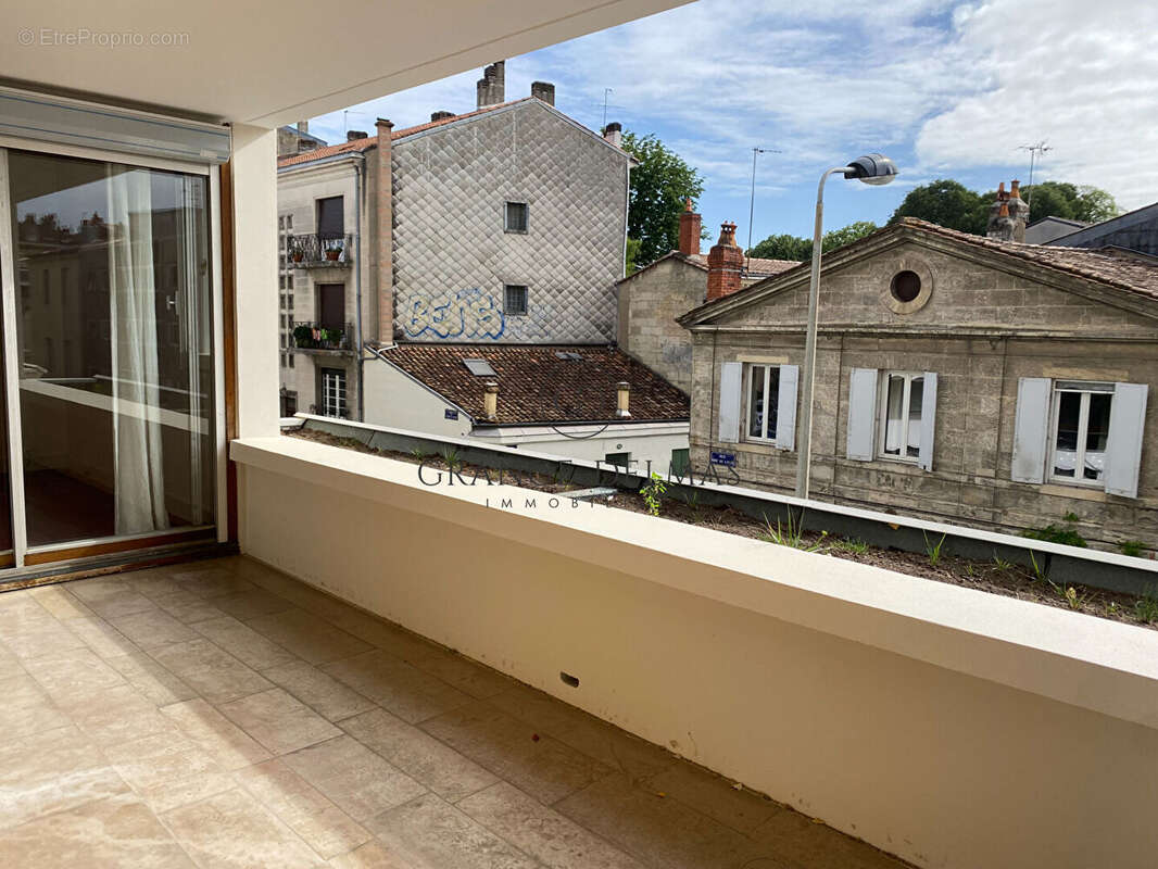 Appartement à BORDEAUX