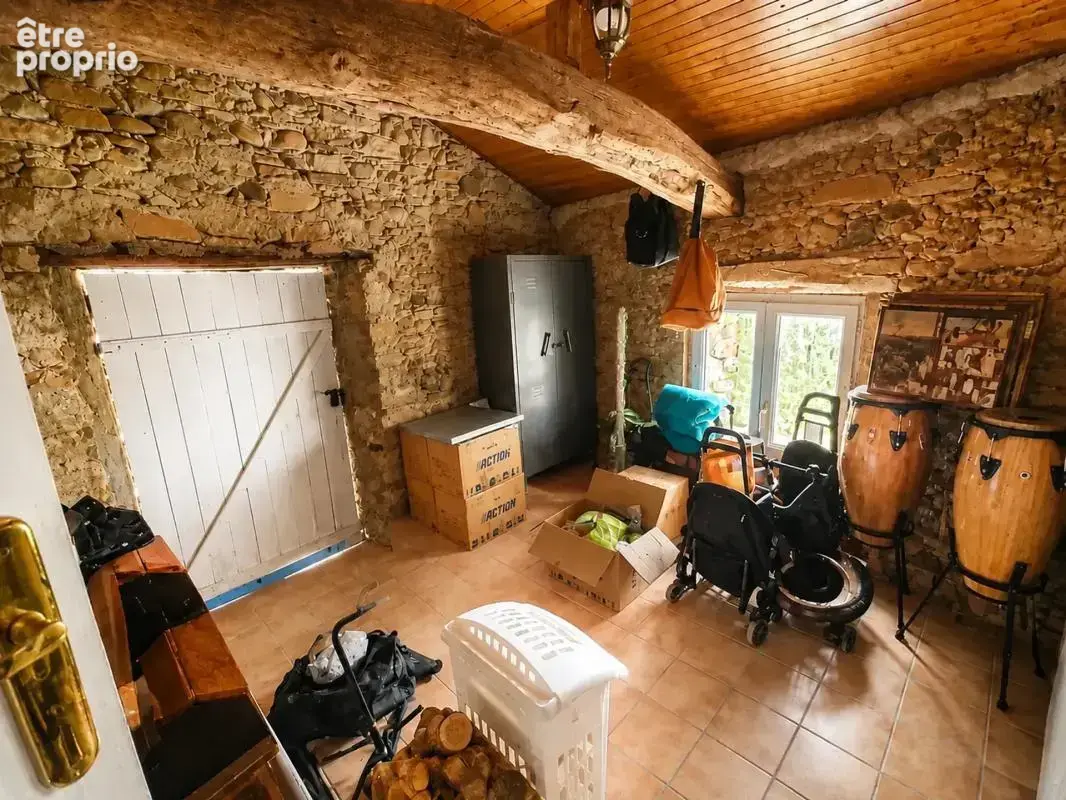 Propriété d'exception aux multiples possibilités - 384 m² - photo 25