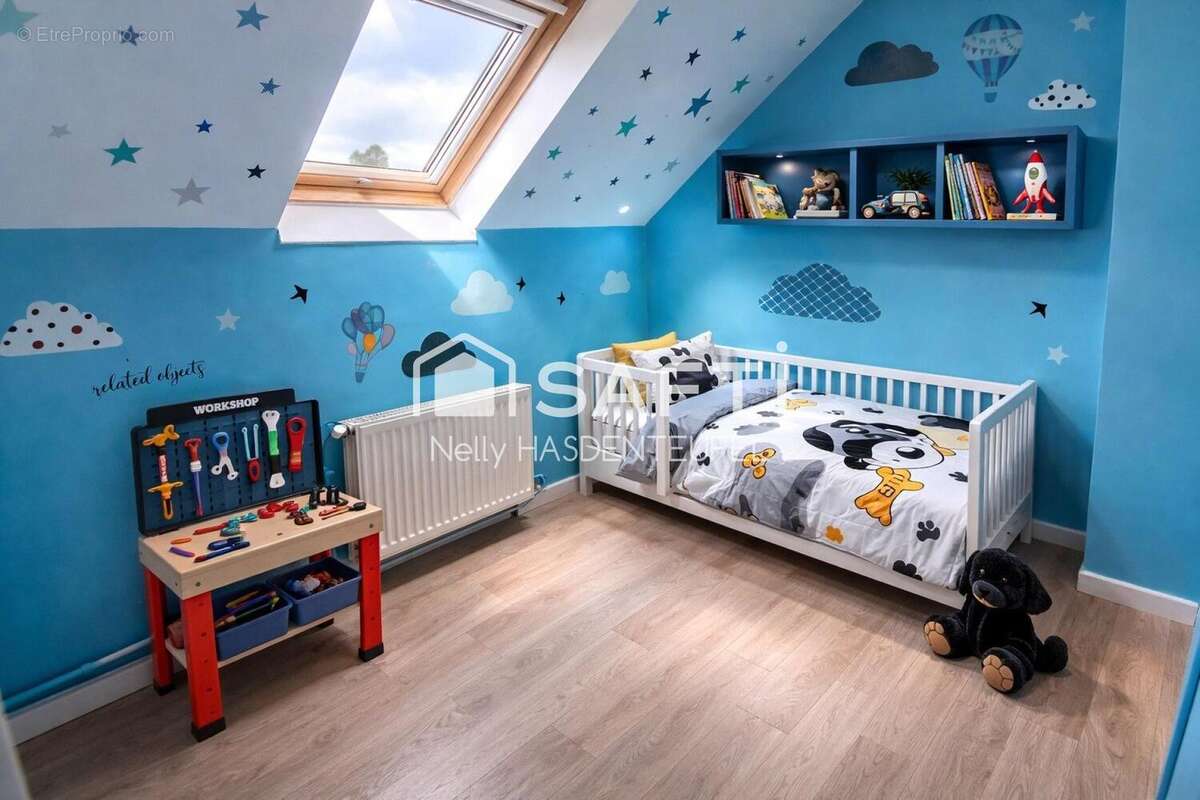 Photo 6 - Maison à QUIEVRECHAIN