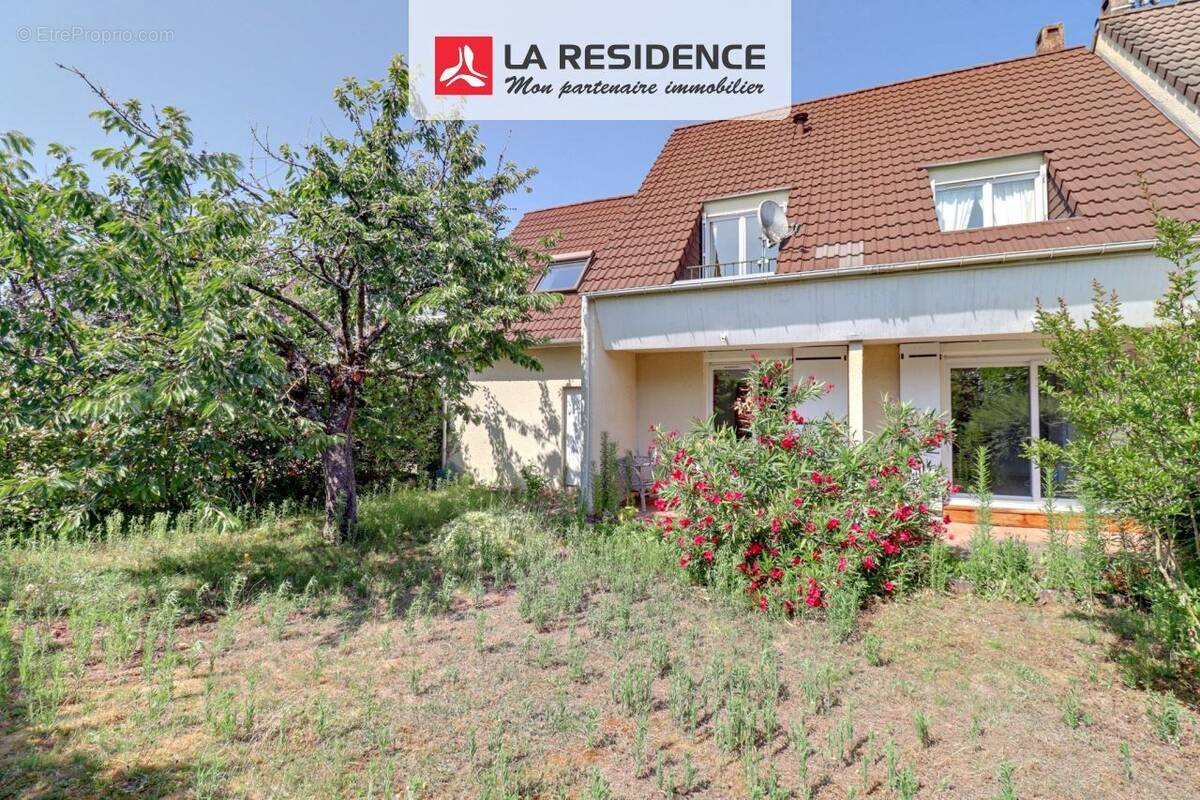 Maison à VERNEUIL-SUR-SEINE