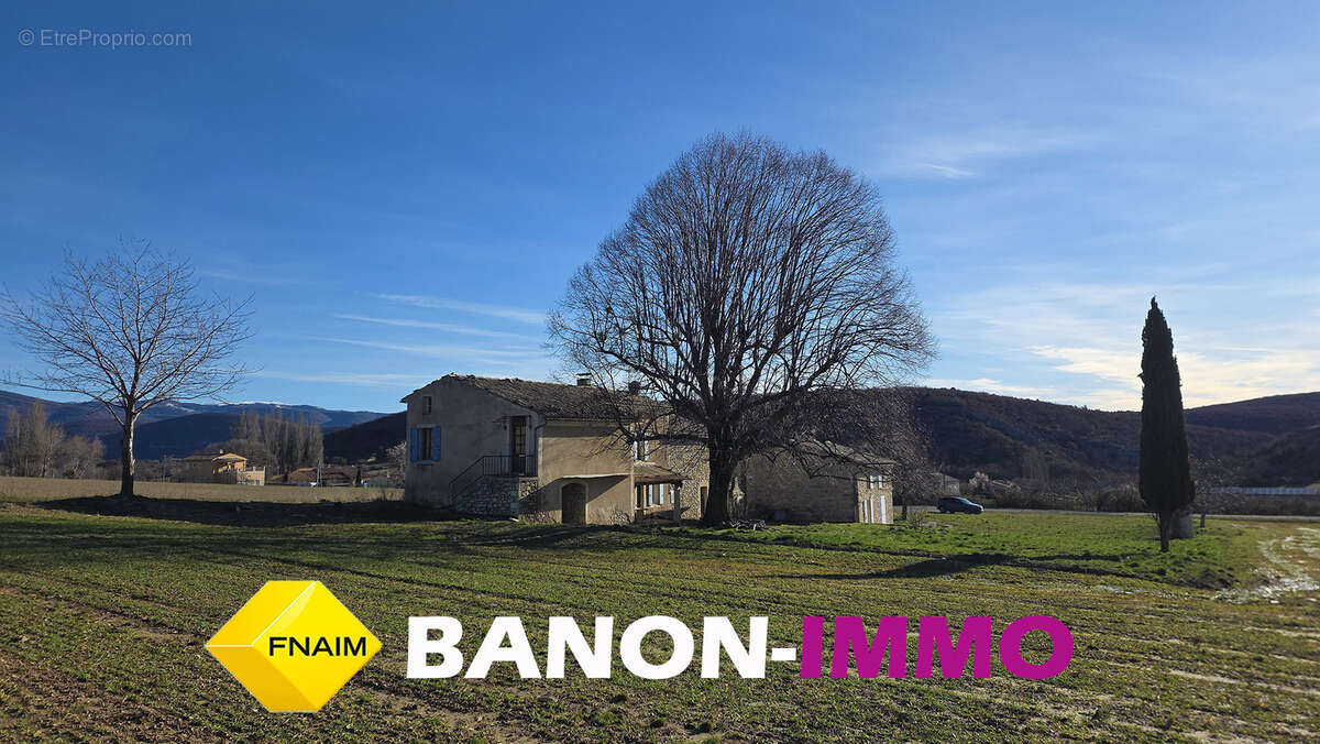 Corps de ferme authentique sur 1 hectare   À pied du village de Banon - photo 10