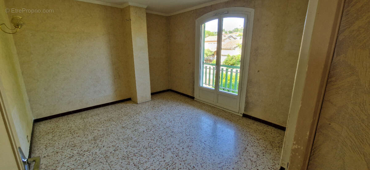 Maison à CLERMONT-L'HERAULT