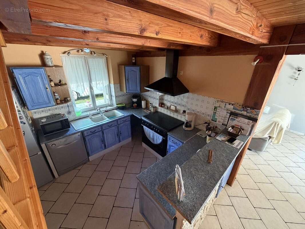 Maison à CHAMPAGNE-VIGNY