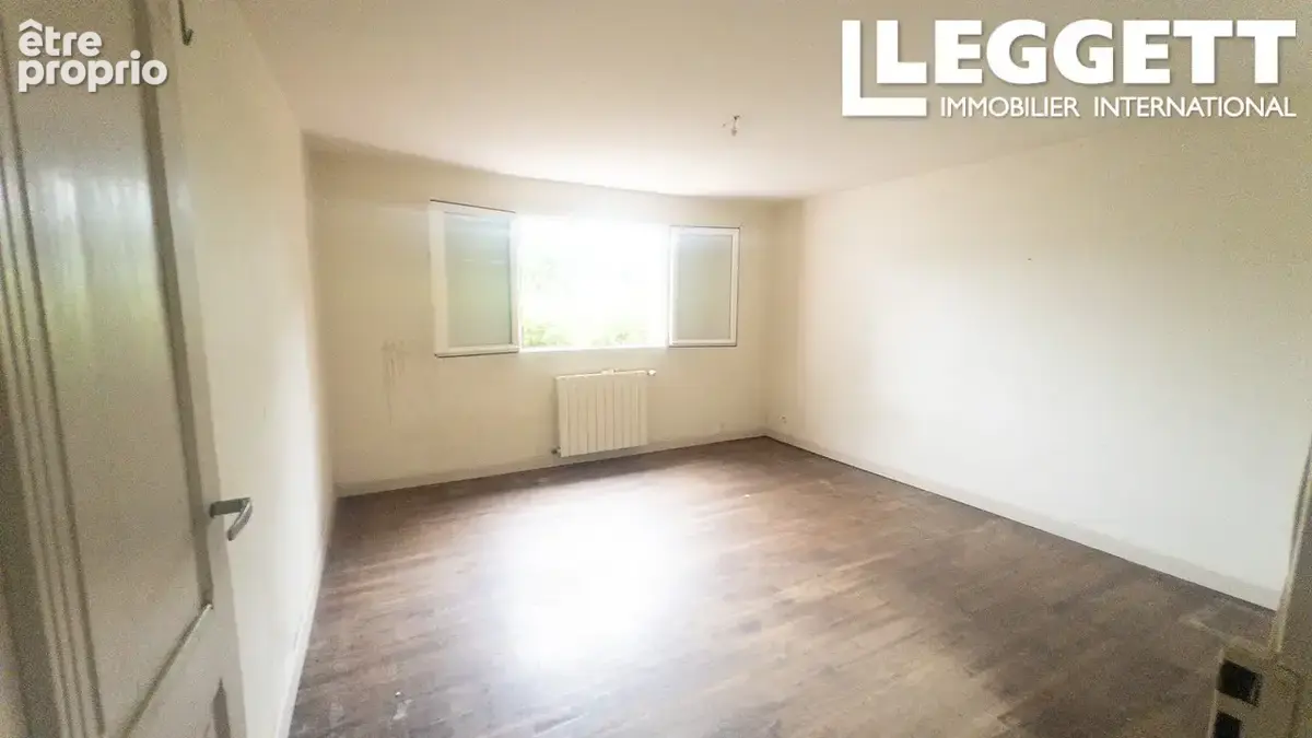 Maison spacieuse 3/4 chambres + 2 sdbains + jardin + garage + vues montagnes & vallee + calme + trie sur baise - photo 8