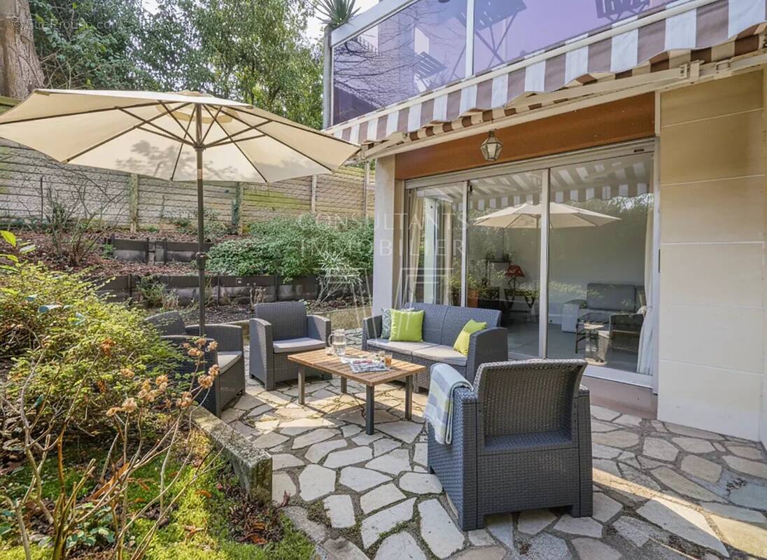 Appartement à SEVRES