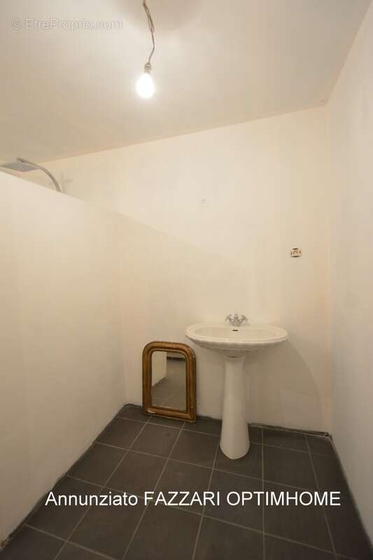 Maison à MONT-DEVANT-SASSEY