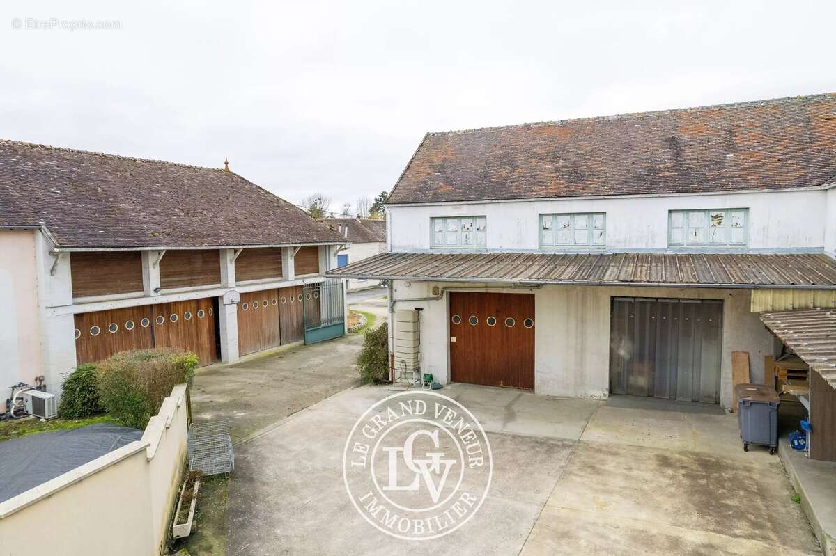 Maison à MILLY-LA-FORET