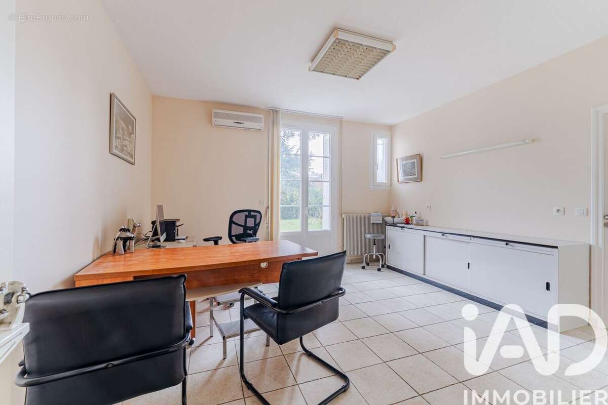 Photo 4 - Maison à SAINT-PIERRE-DES-CORPS