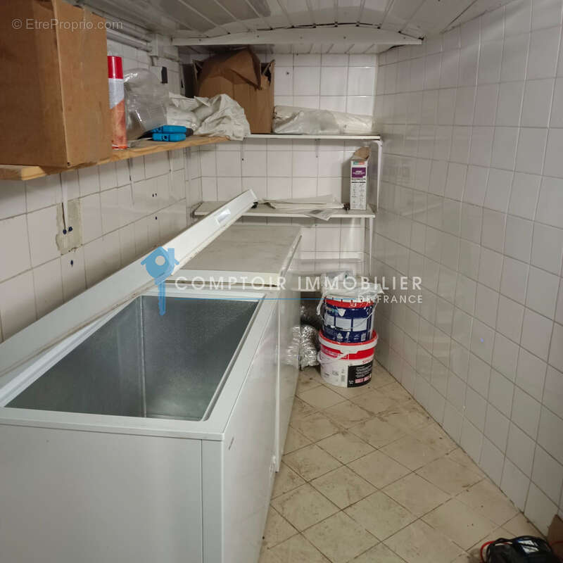 Commerce à MAISSE