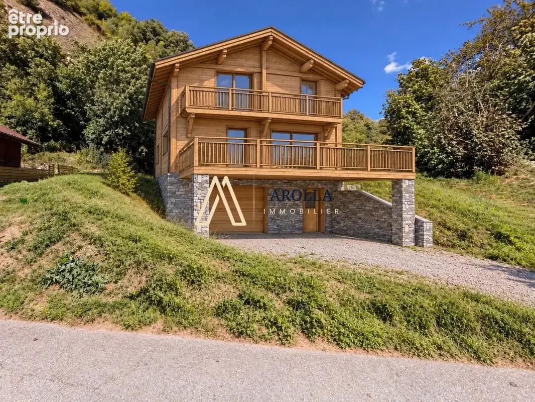 Photo Terrain à Macot-La-Plagne au prix de 169 000€