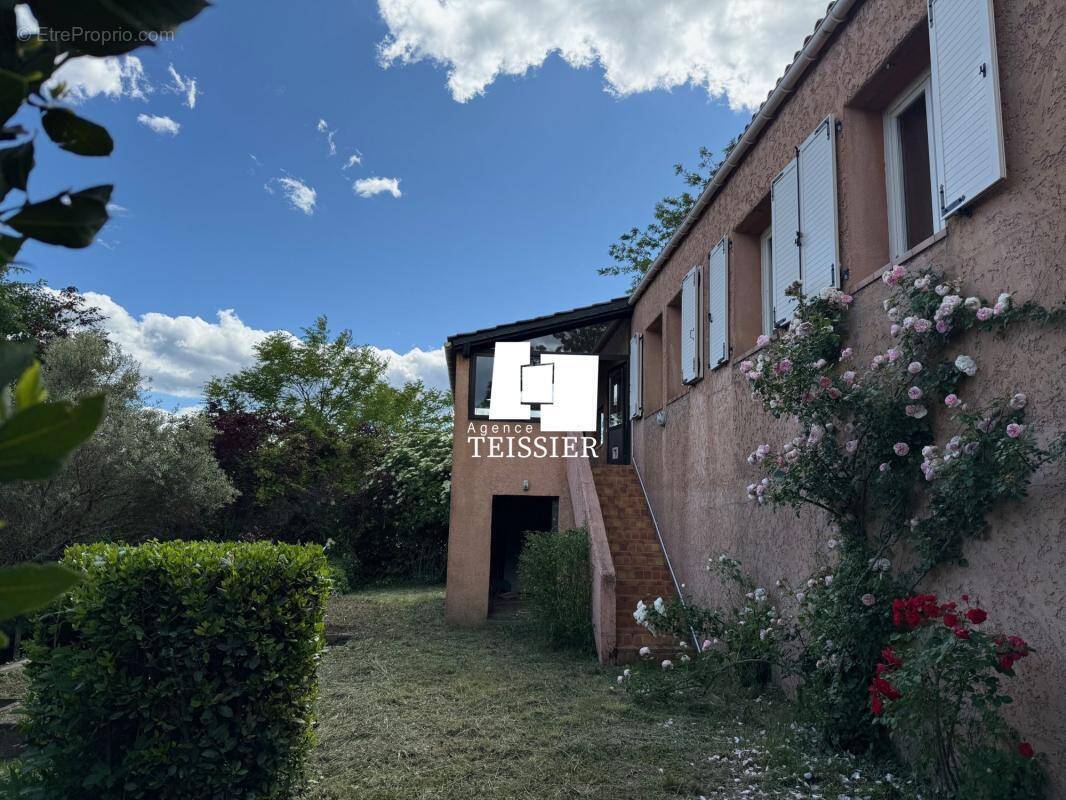 Maison à PAYZAC