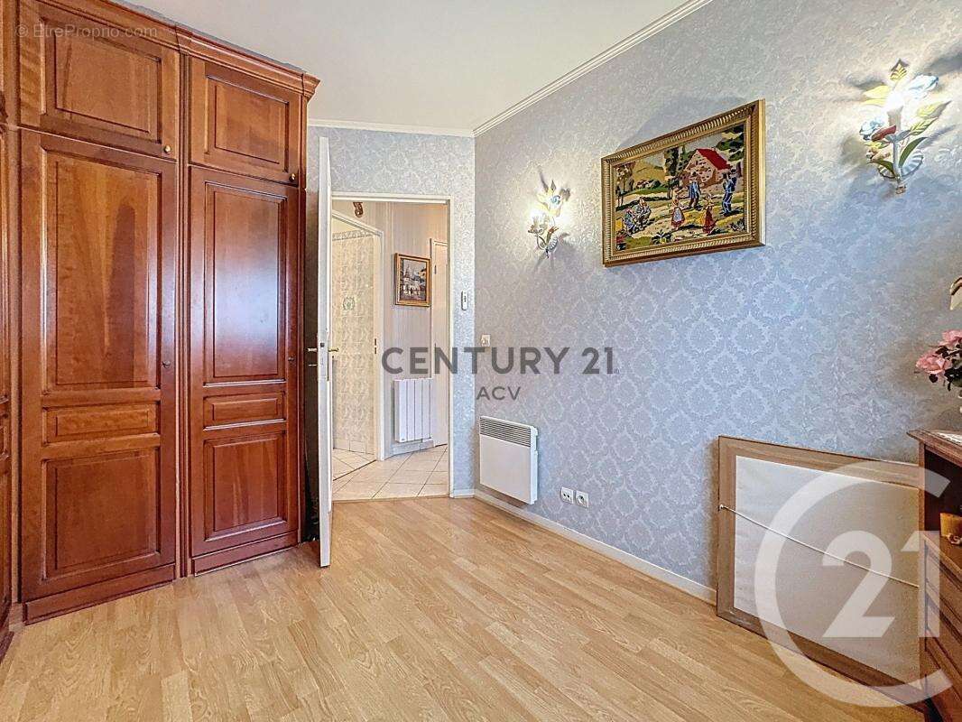 Appartement à MAISONS-ALFORT