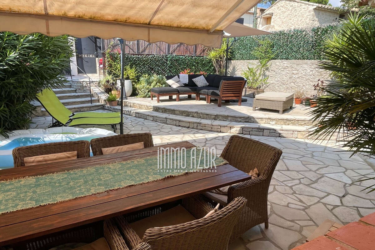 Maison 115 m² à Tourrettes-Sur-Loup  - photo 8