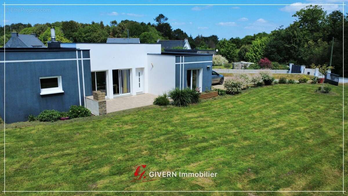 Maison à GUILLIGOMARC&#039;H