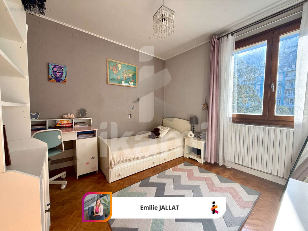 Appartement à SASSENAGE