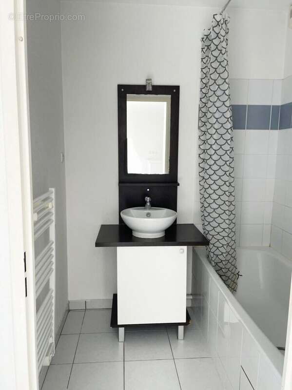 Photo 5 - Appartement à PAREMPUYRE