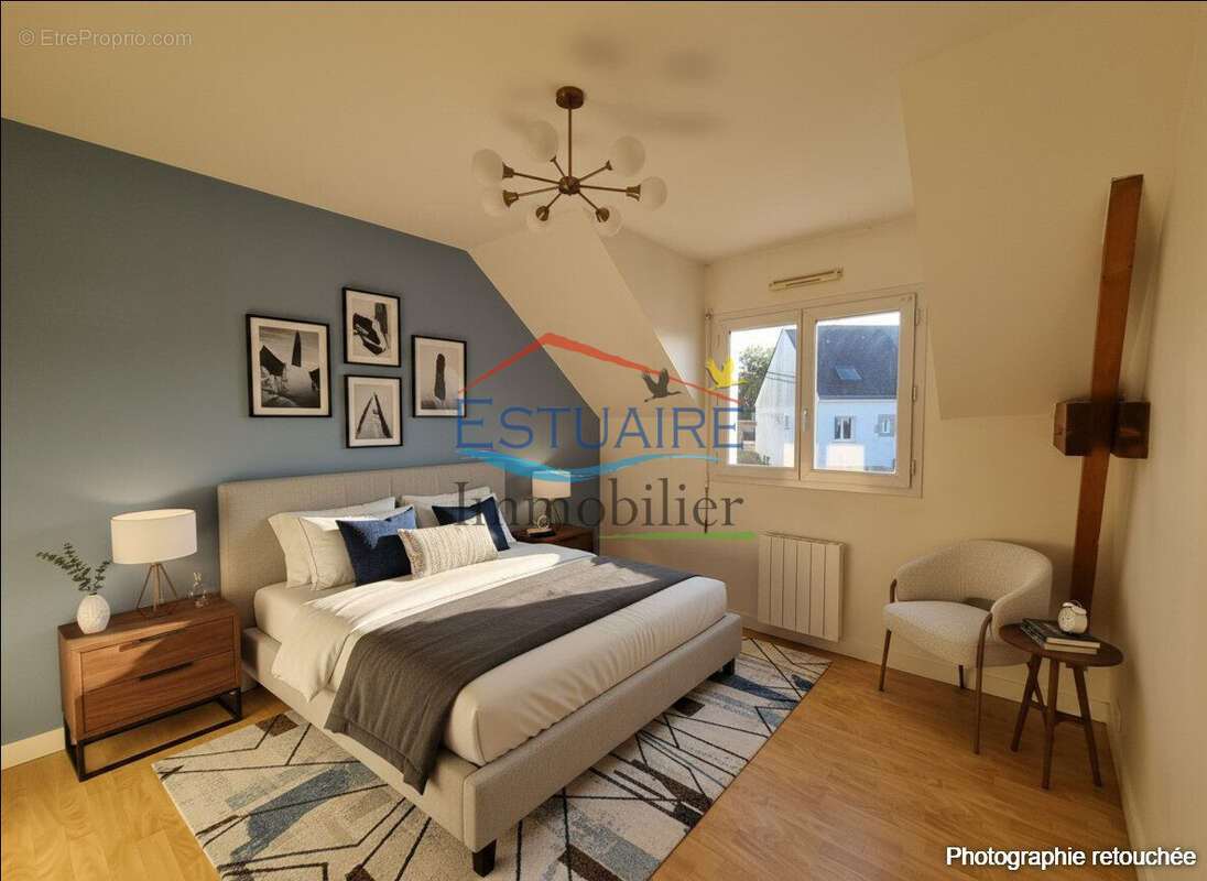 Maison à SAINT-ETIENNE-DE-MONTLUC