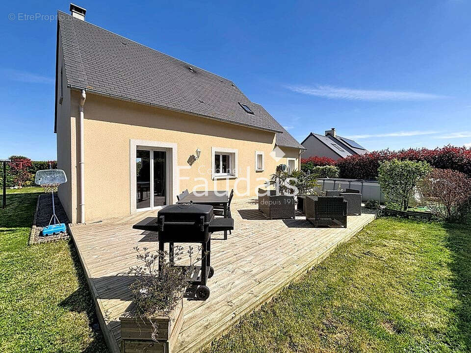 Maison à CARENTAN