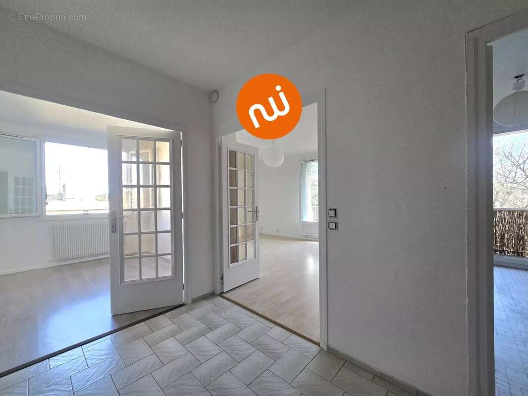 Appartement à TASSIN-LA-DEMI-LUNE