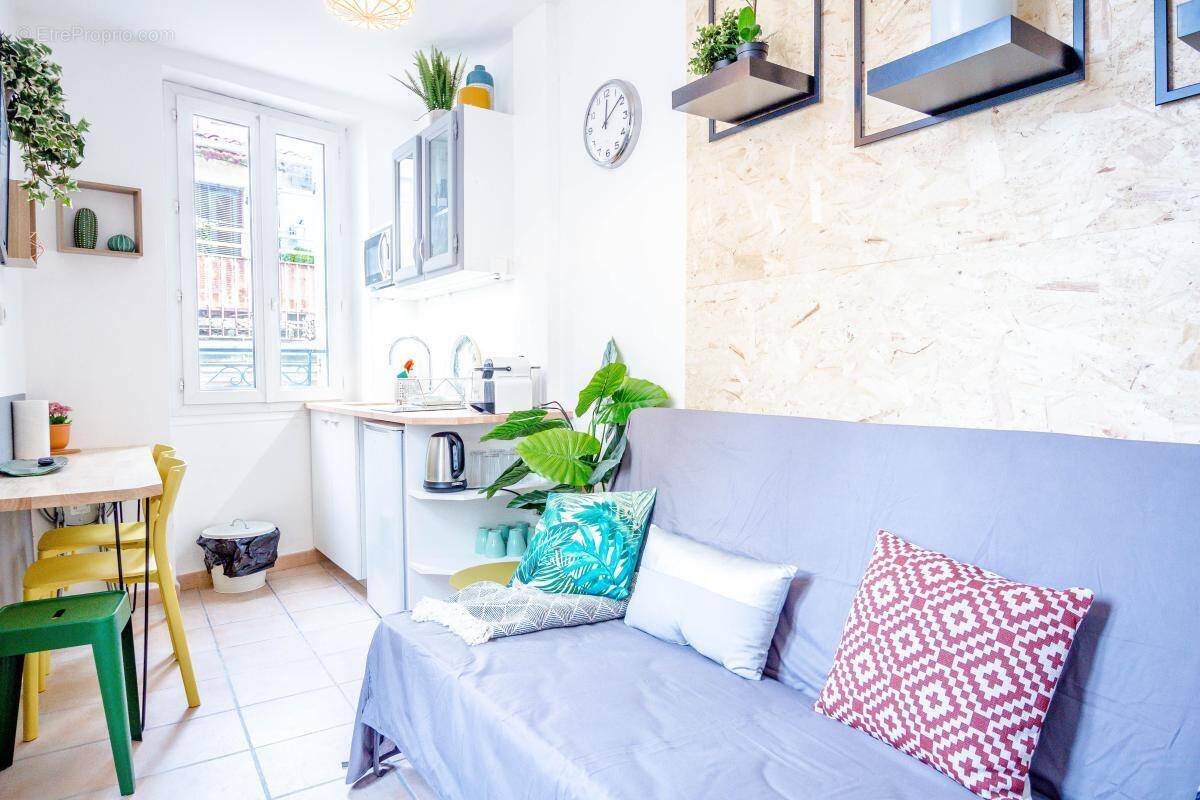 Appartement à MARSEILLE-2E