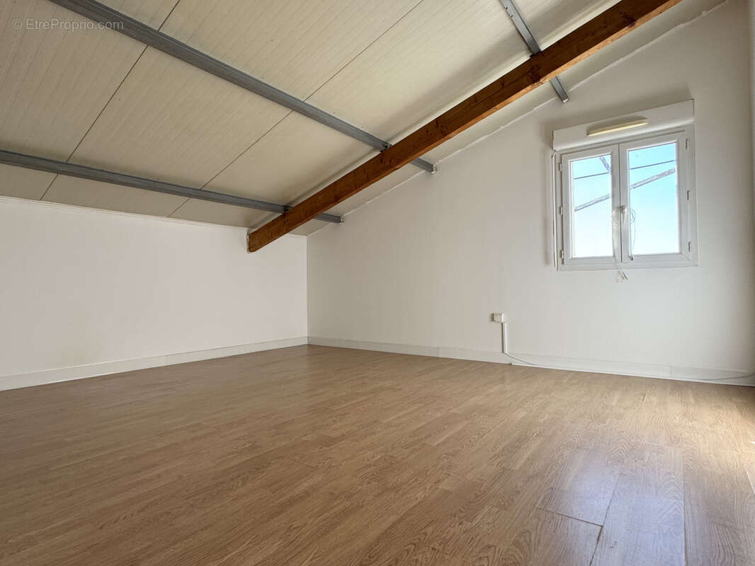 Appartement à LE RHEU