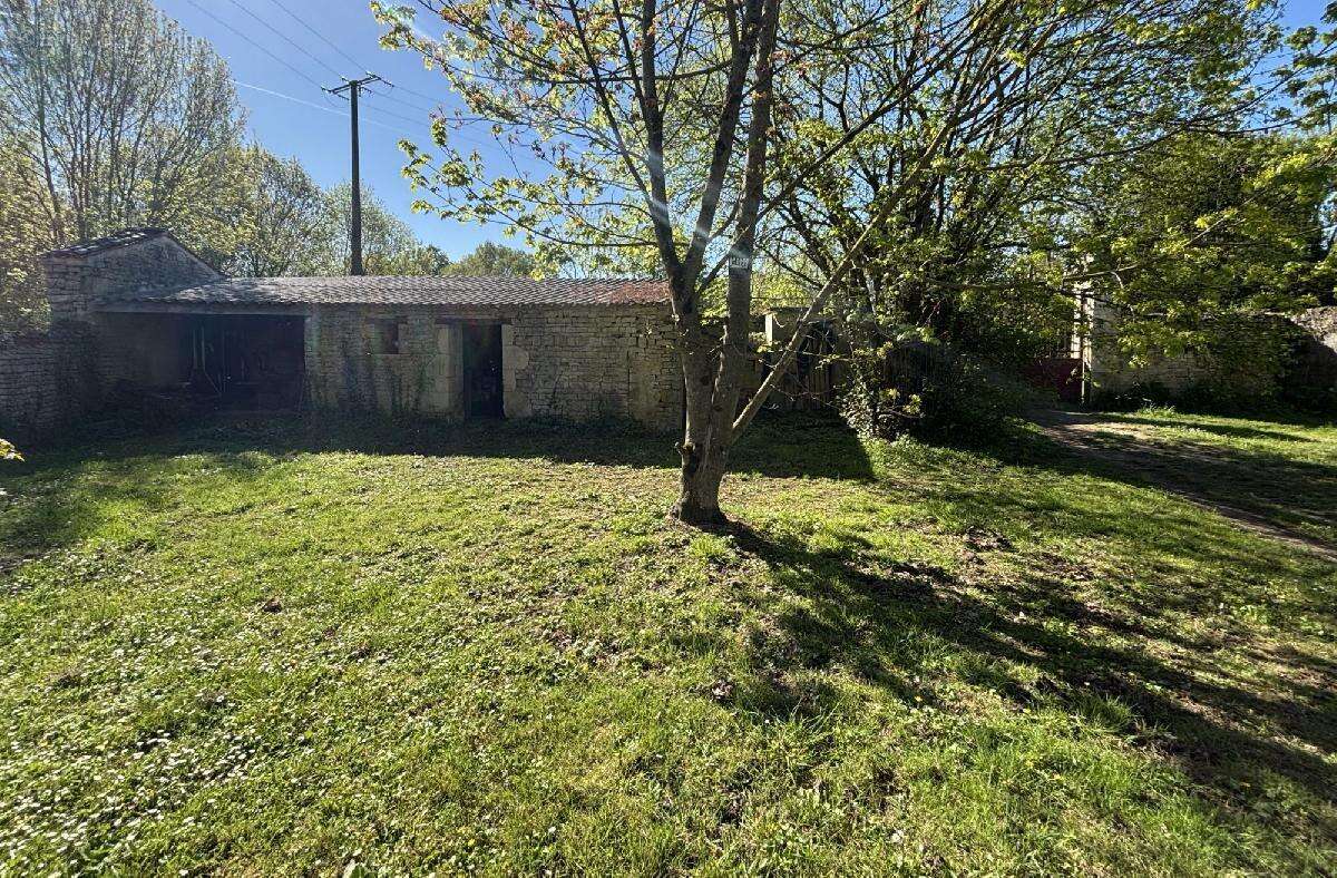 Maison 170 m² à Usseau  - photo 3