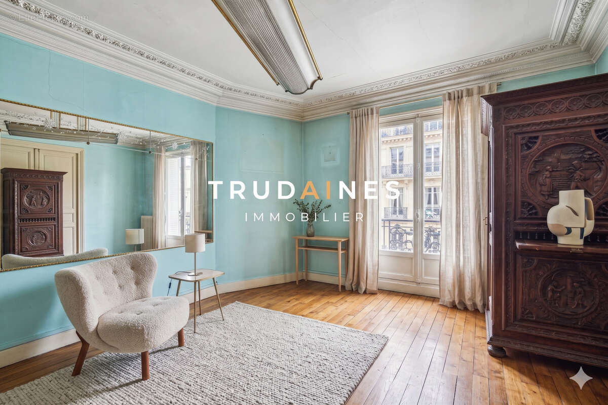Appartement à PARIS-9E