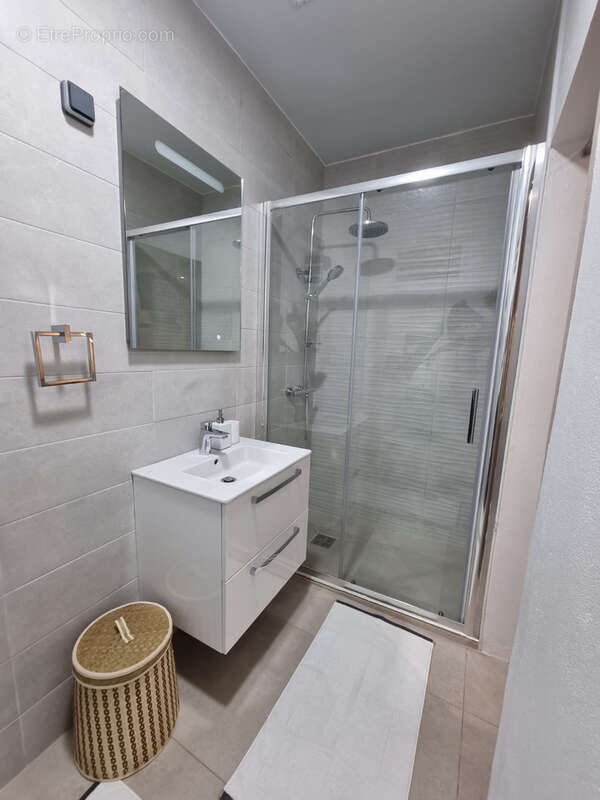 Villa T4 avec un studio aménagé - photo 15