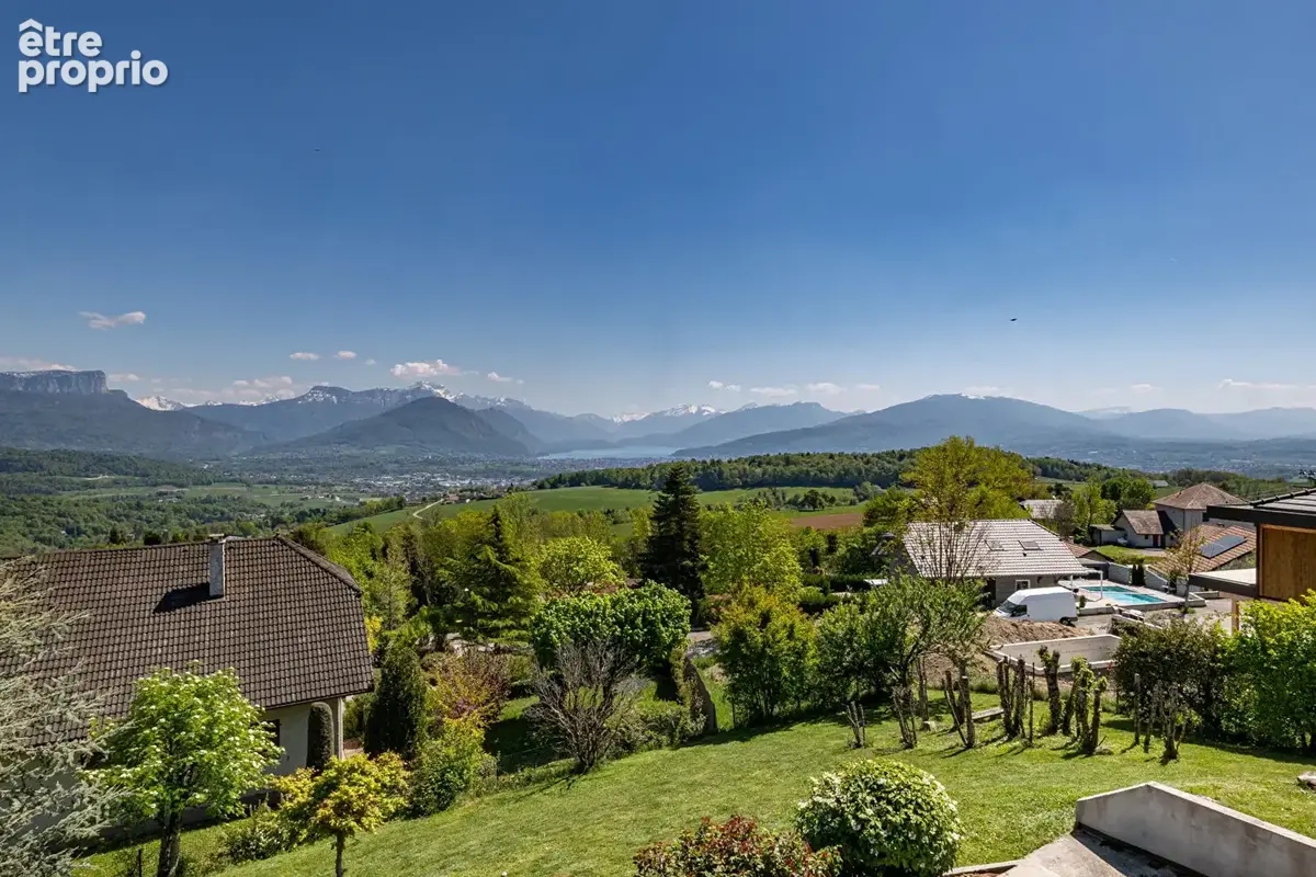 Photo Maison à Pringy au prix de 1 475 000€