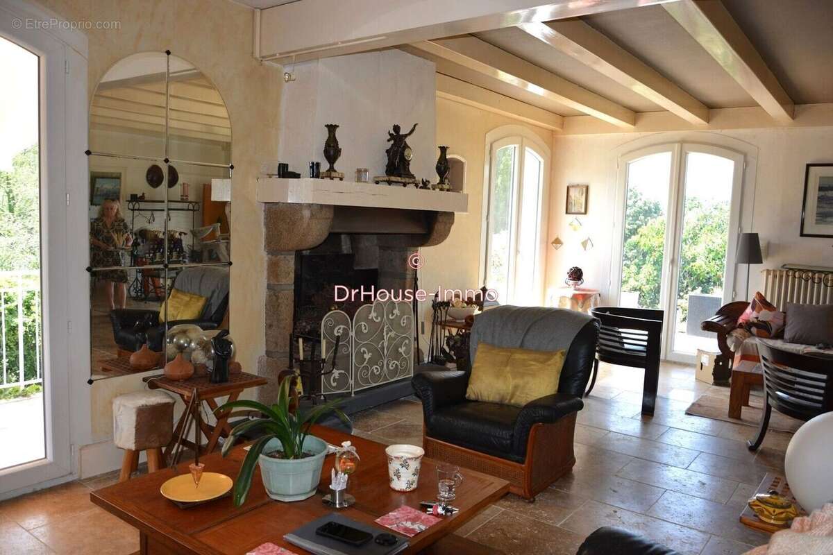 Maison 197 m² à Brigueuil  - photo 33