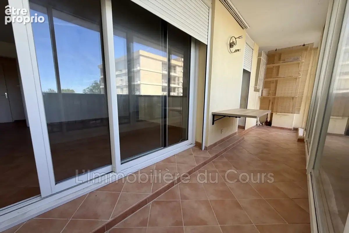 Appartement 4 pièces 73 m² à vendre à Martigues (13500) - photo 5